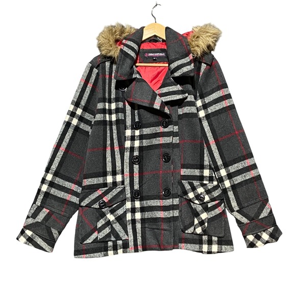 Urban Republic Jackets & Blazers - Urban Republic Women's XL Plaid Double Breasted Pea Coat Faux Fur Hood Pockets